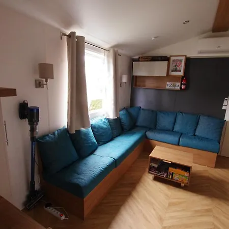 Mobile 71801 Tybreizh Holidays At Les Charmettes 4 Star Without Fun Pass Casa de Férias