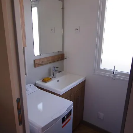 Casa de Férias Mobile 71801 Tybreizh Holidays At Les Charmettes 4 Star Without Fun Pass *