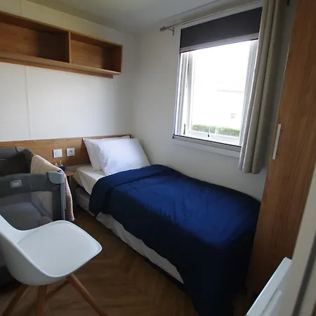 Mobile 71801 Tybreizh Holidays At Les Charmettes 4 Star Without Fun Pass Casa de Férias Les Mathes